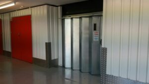 MK Box Self Storage Milton Keynes Lift